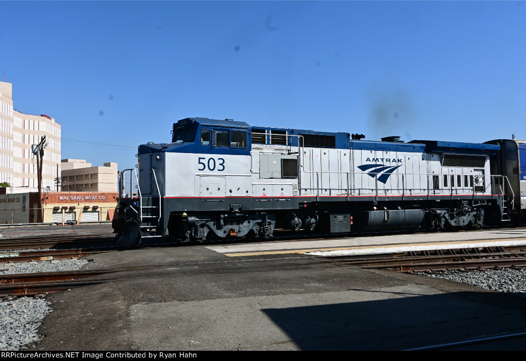 Dash 8 Returns to the Surfliner